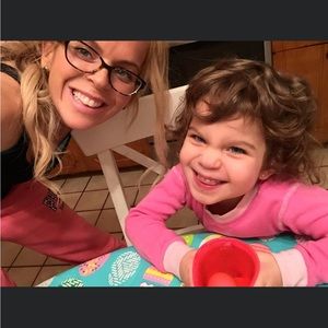 Meet your Posher, Nicole